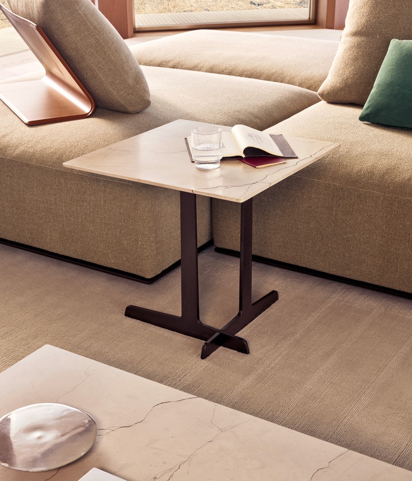 Poliform_tavolini_WESTSIDE_COFFEE_TABLE_01E_amb_834x989px