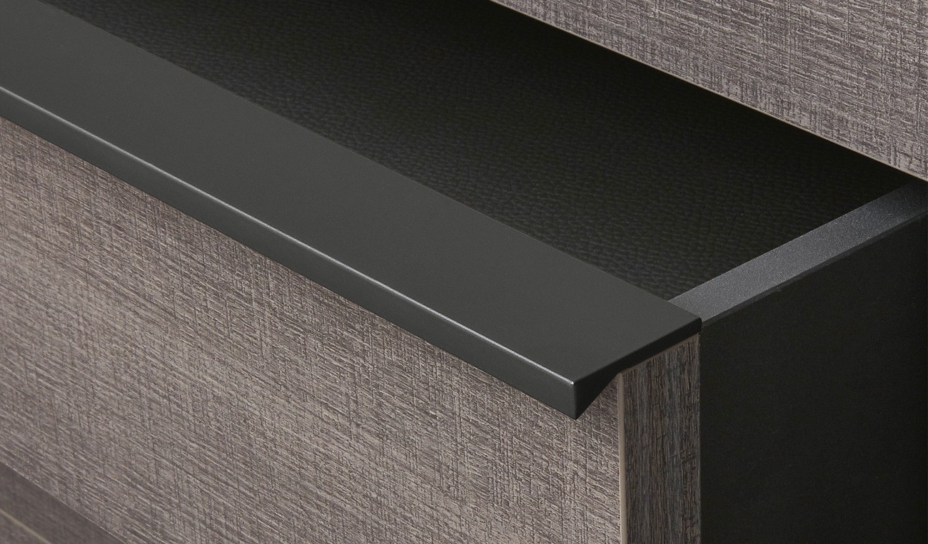Poliform_cabinearmadio_SENZAFINE_maniglie_1 Poliform_cabinearmadio_SENZAFINE_maniglie_1