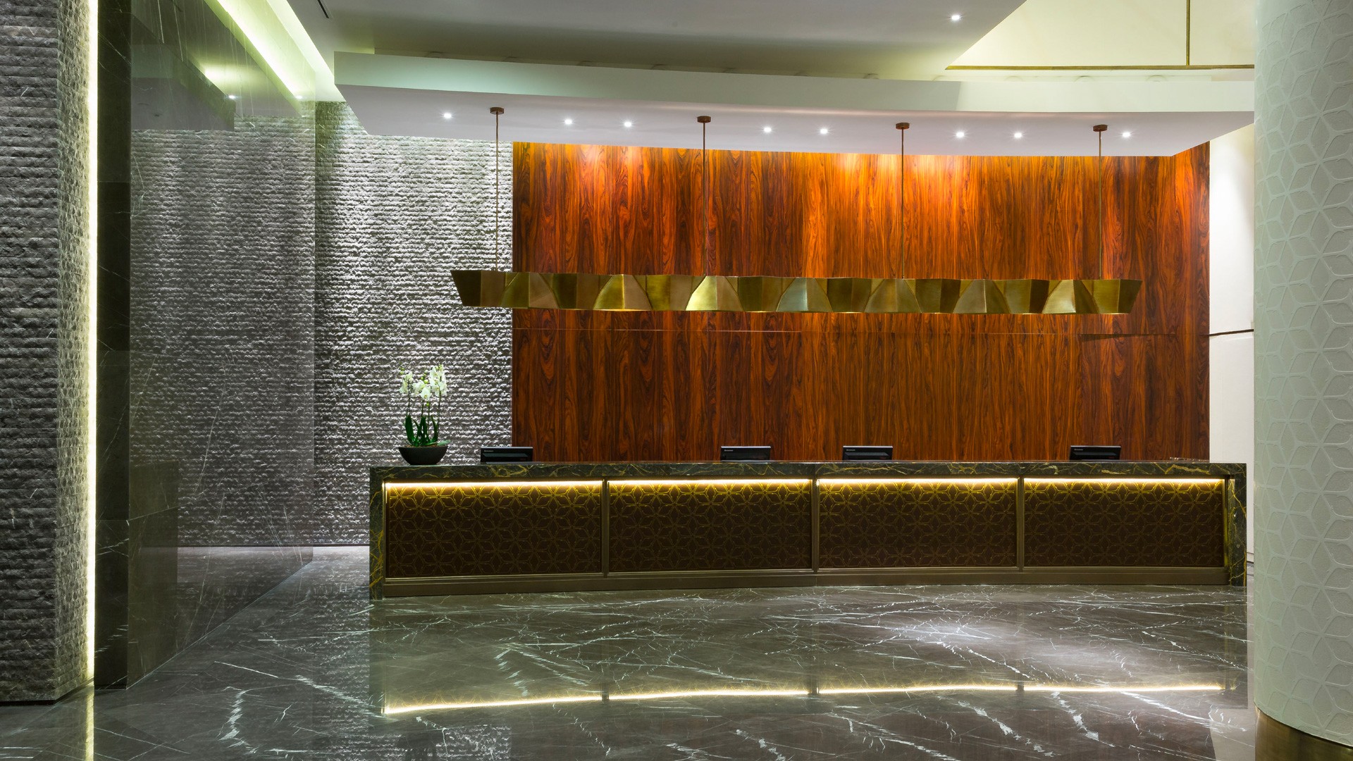 Poliform_contract_hospitality_HILTON_HOTEL_01_1920x1080px_cover