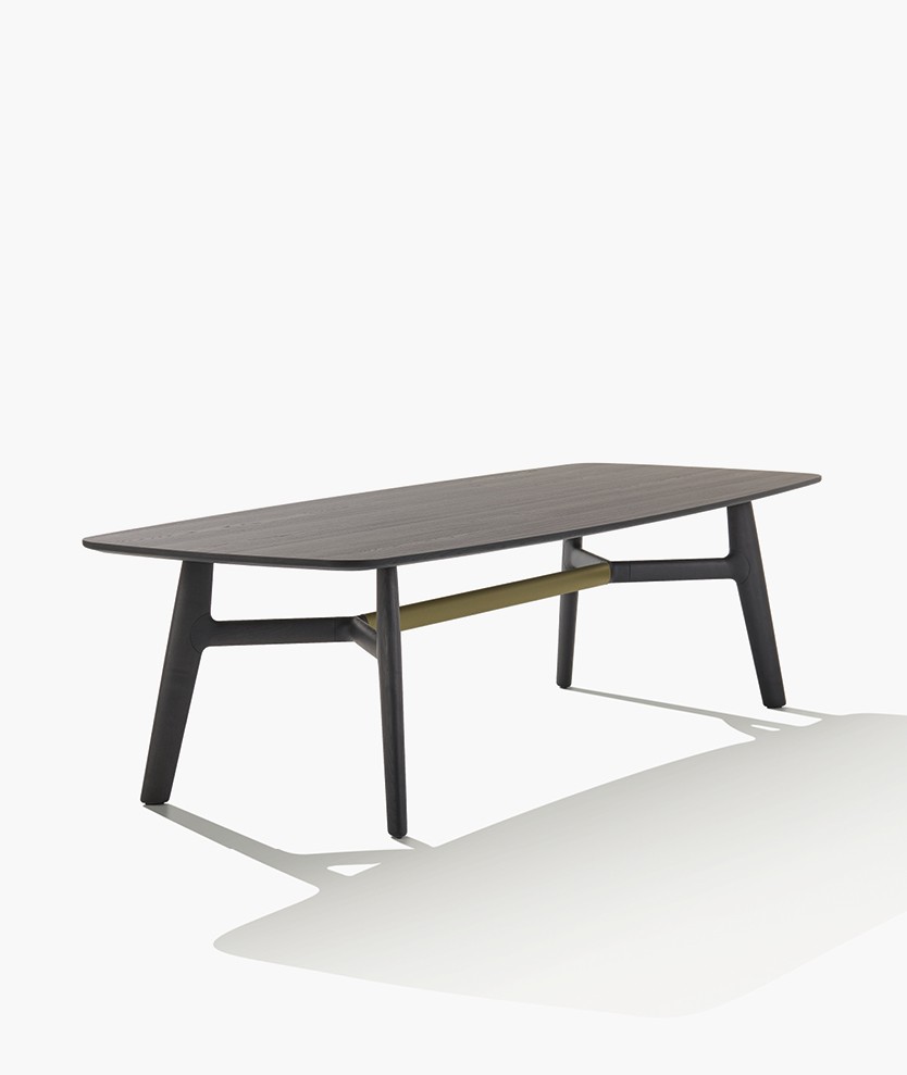 Poliform_table_CURVE_848x989_06 Poliform_table_CURVE_848x989_06