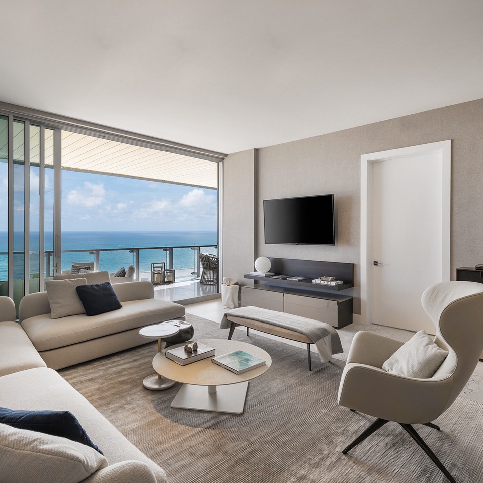 Poliform_MIAMI_contract_2