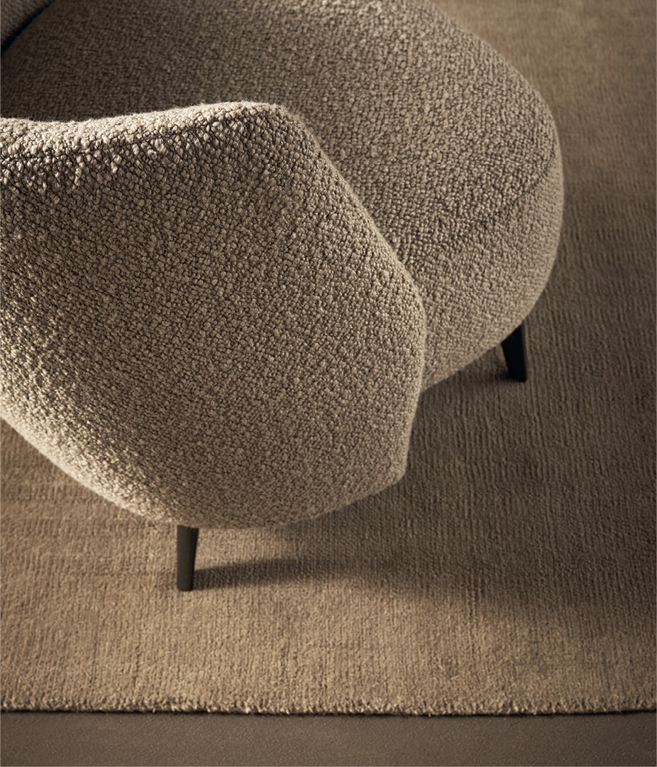 Poliform_SUNDAY_armchairs_926x1080px_04