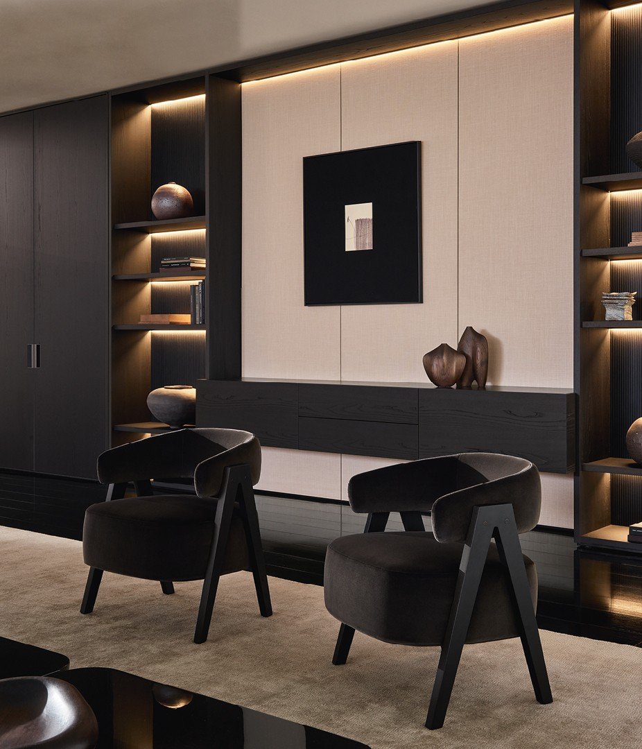 Poliform_armchairs_LOAI_2025_926x1080px_3 Poliform_armchairs_LOAI_2025_926x1080px_3