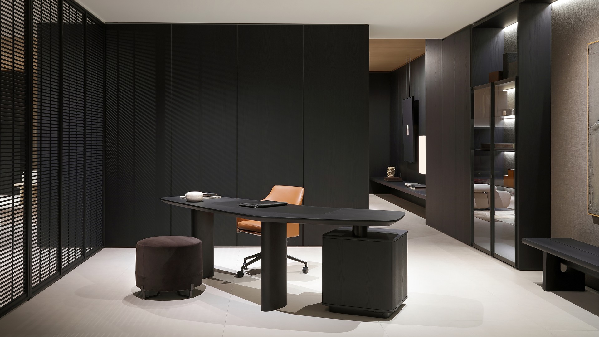 Poliform_news25_ADRIEN_DESK_926x1080px_10 Poliform_news25_ADRIEN_DESK_926x1080px_10