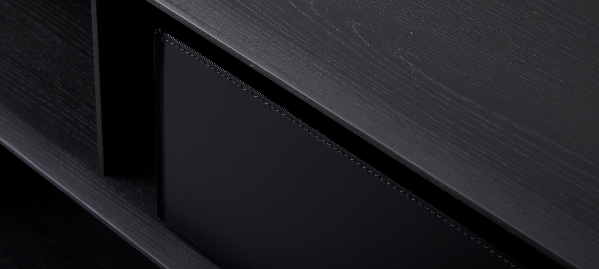 poliform_tipologie_cover_bookcase